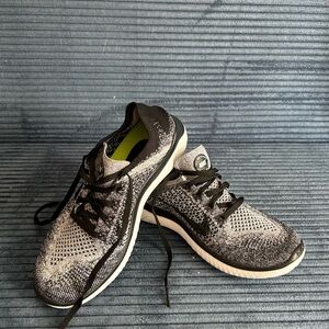 Nike Free Run Flyknit 2018 Black & White Shoes